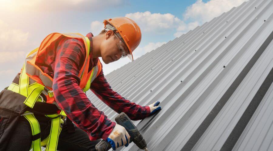 Professional Emergency Roof Repairs services in Three Rivers, MI